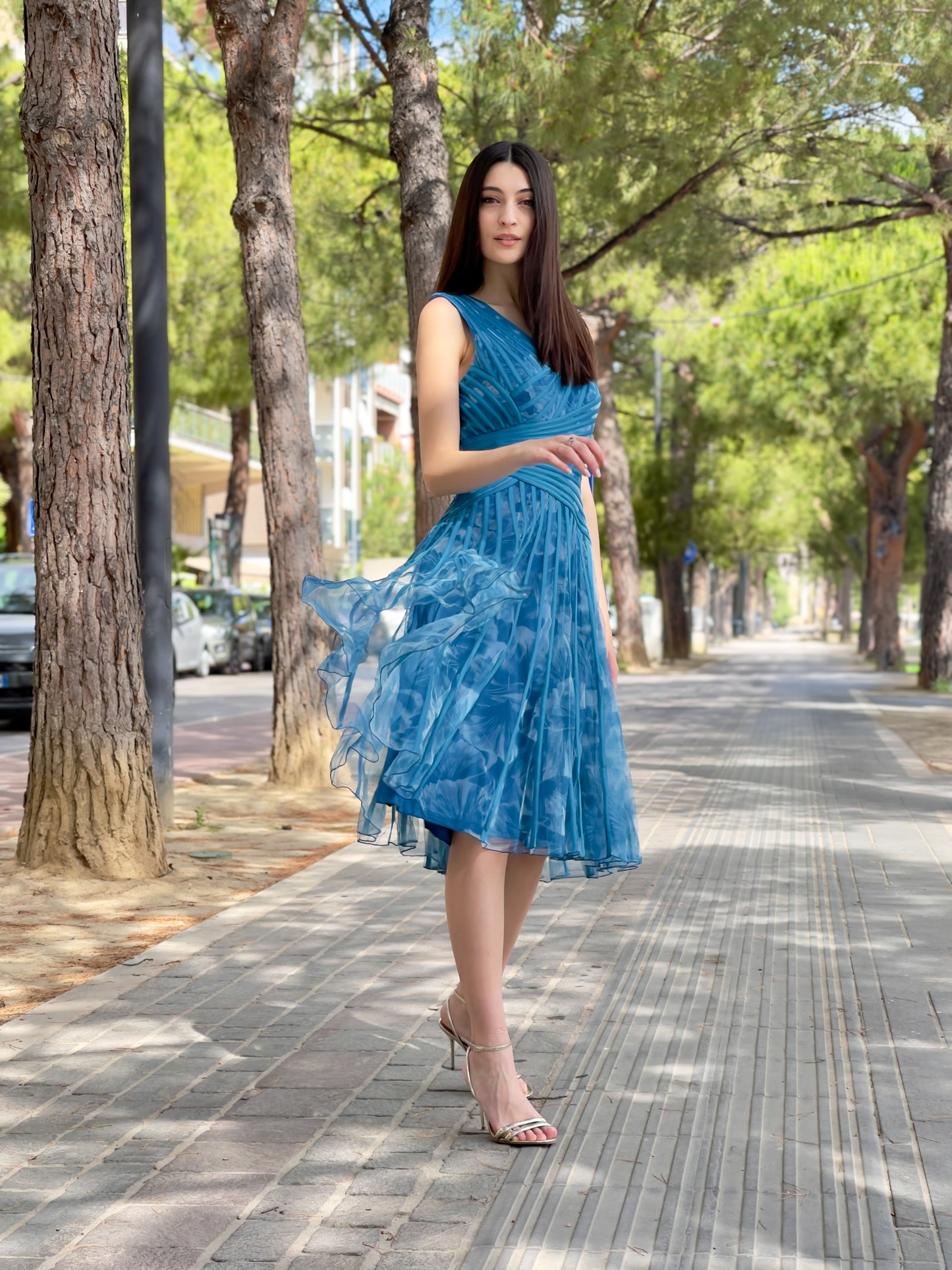 Abito azzurro giromanica in tulle e raso - Promulias
