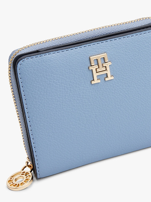 Portafogli piccolo celeste con monogramma TH