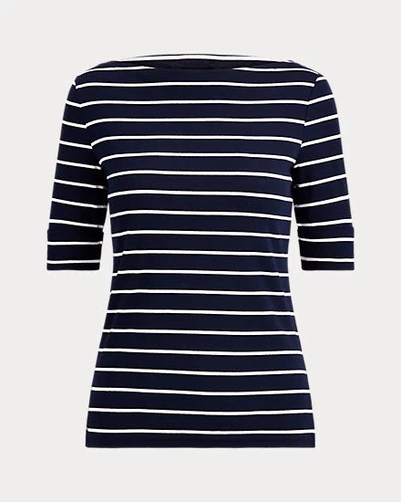 T-shirt blu a righe bianche con maniche a gomito e scollo a barchetta