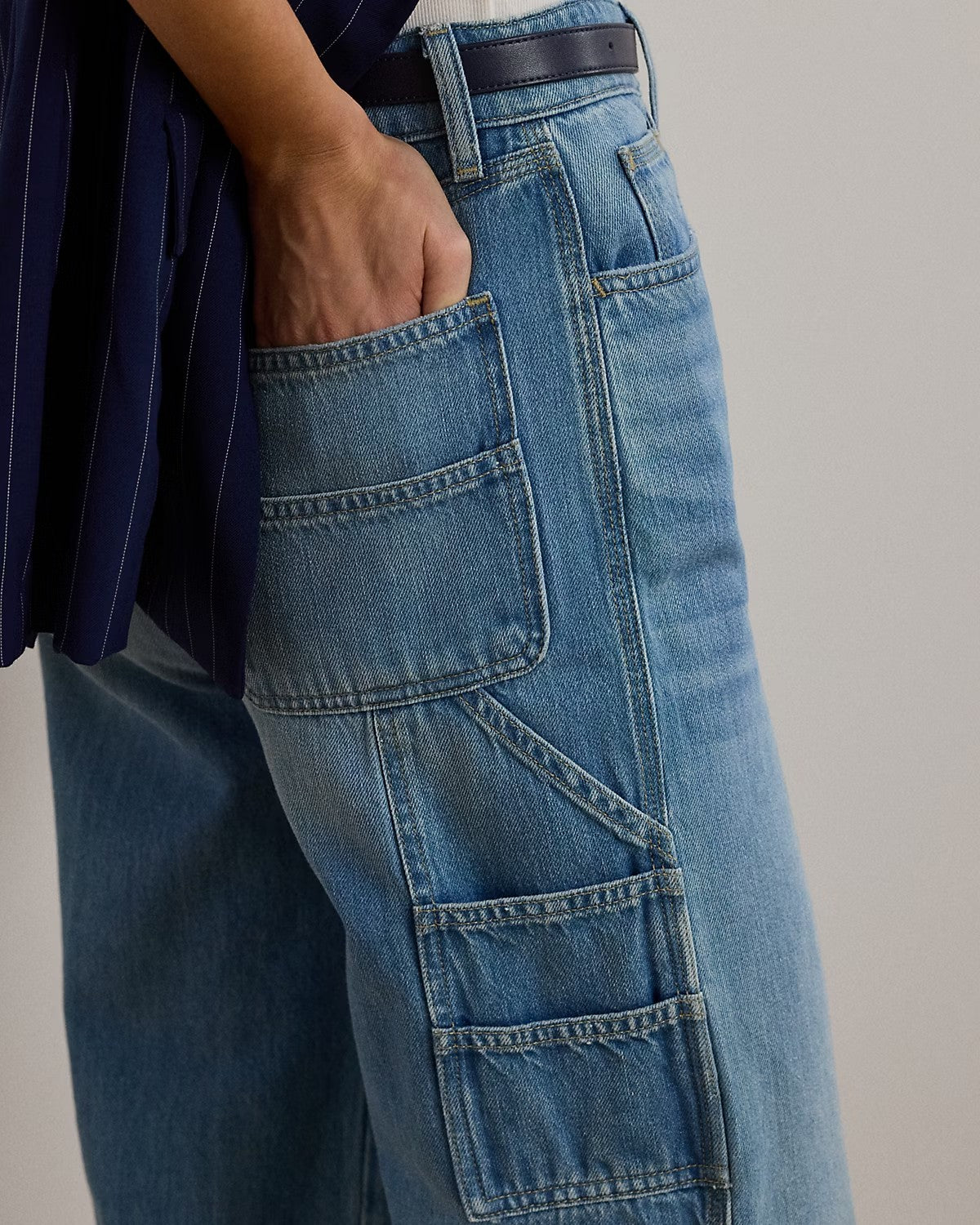 Jeans cargo a gamba larga