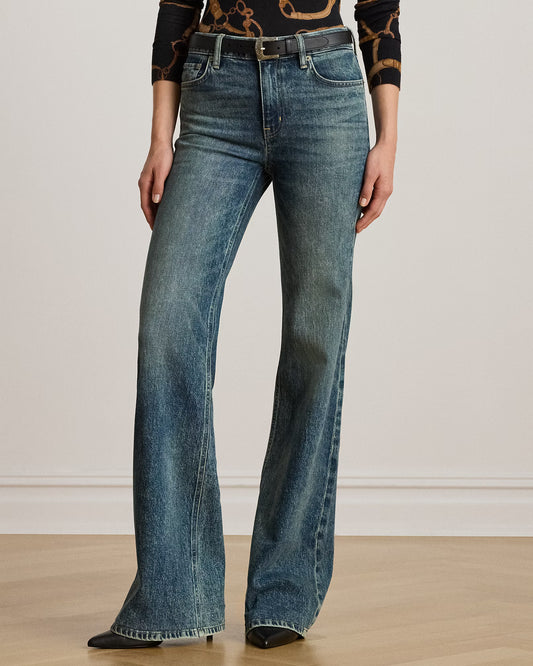 Jeans a vita media leggermente svasati in fondo