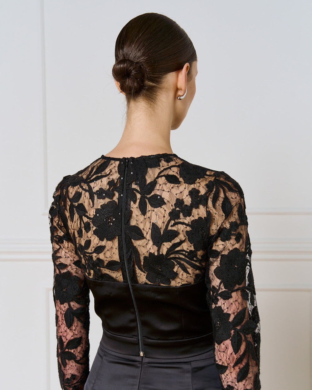 Camicia a Corpetto con Pizzo e Fiocco