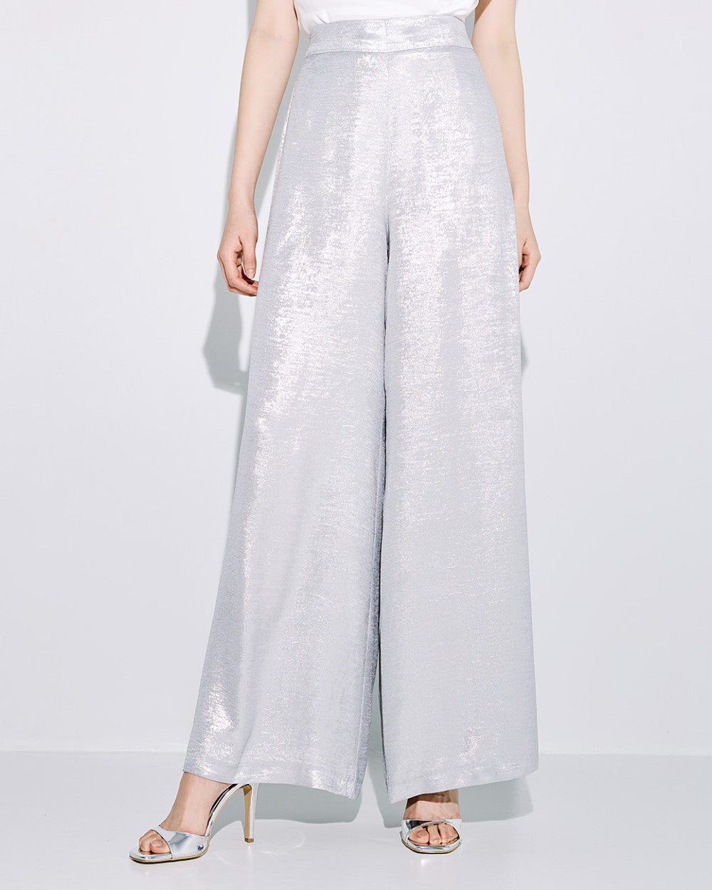 Pantaloni effetto metallizzato
