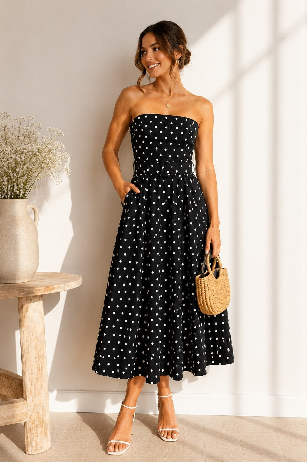 Abito Elegante a Pois Nero e Bianco con Bustier