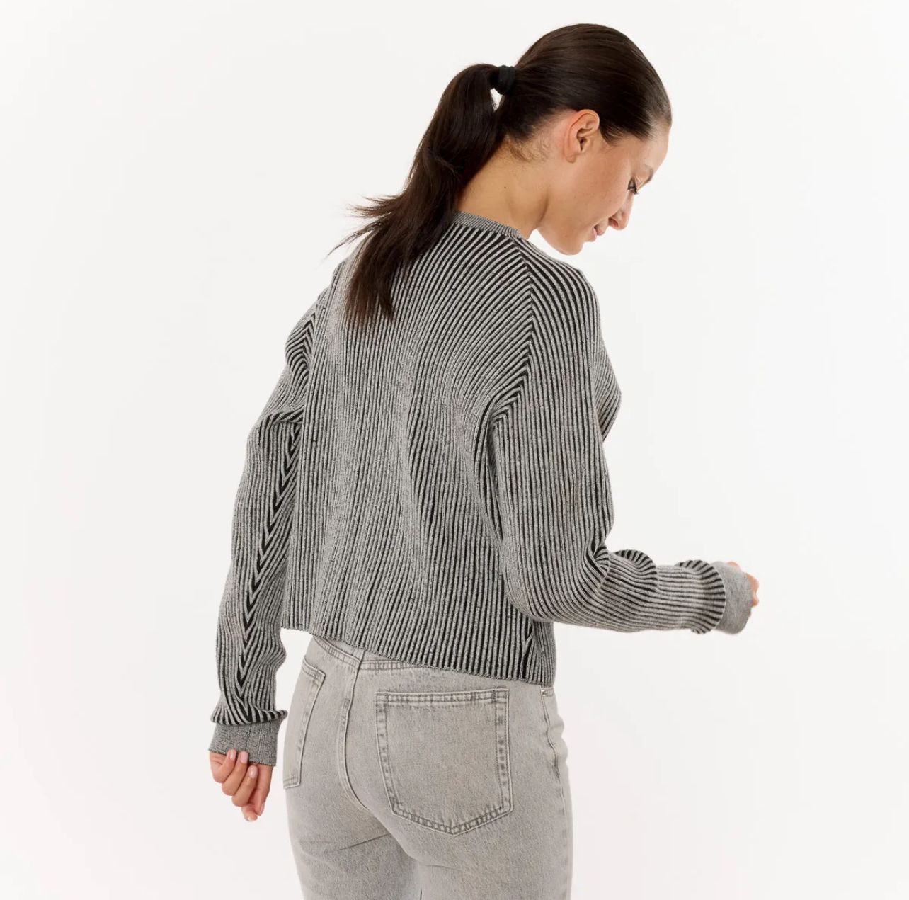 Maglia a girocollo rigata