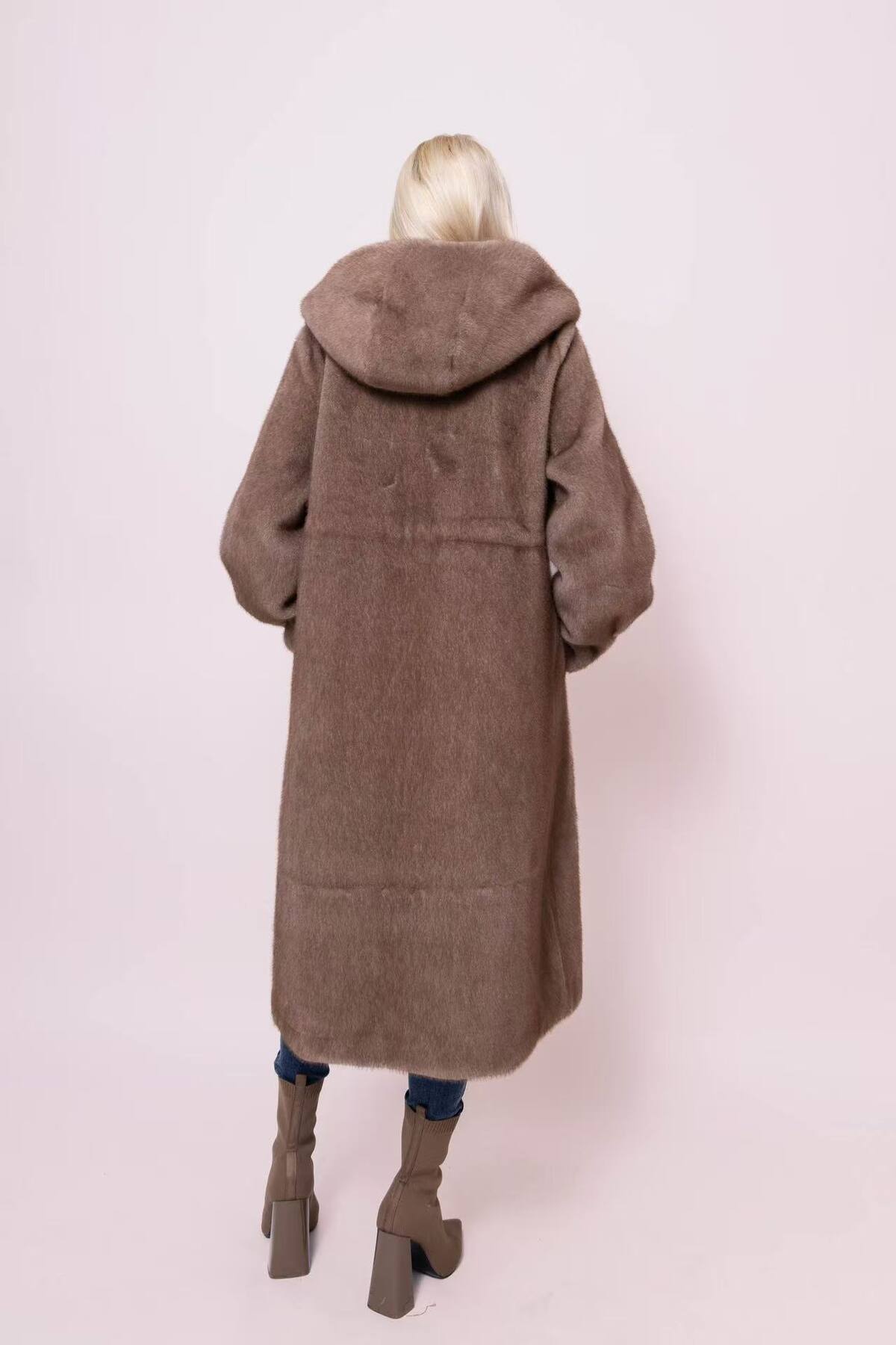 Parka lungo in pelliccia finta: Marrone, Tortora o Nero