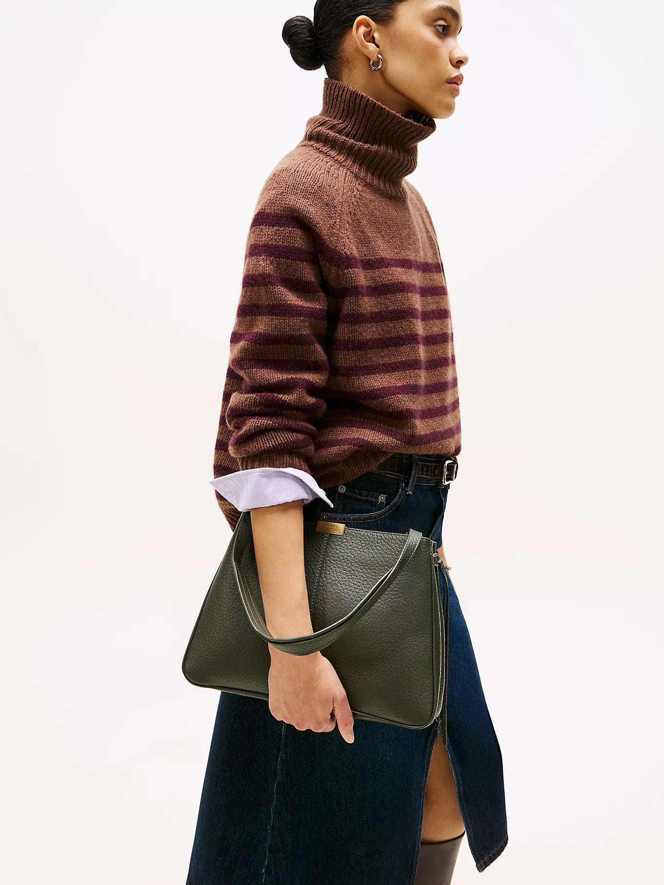 Borsa a tracolla in morbida pelle martellata - Nera o Grigia