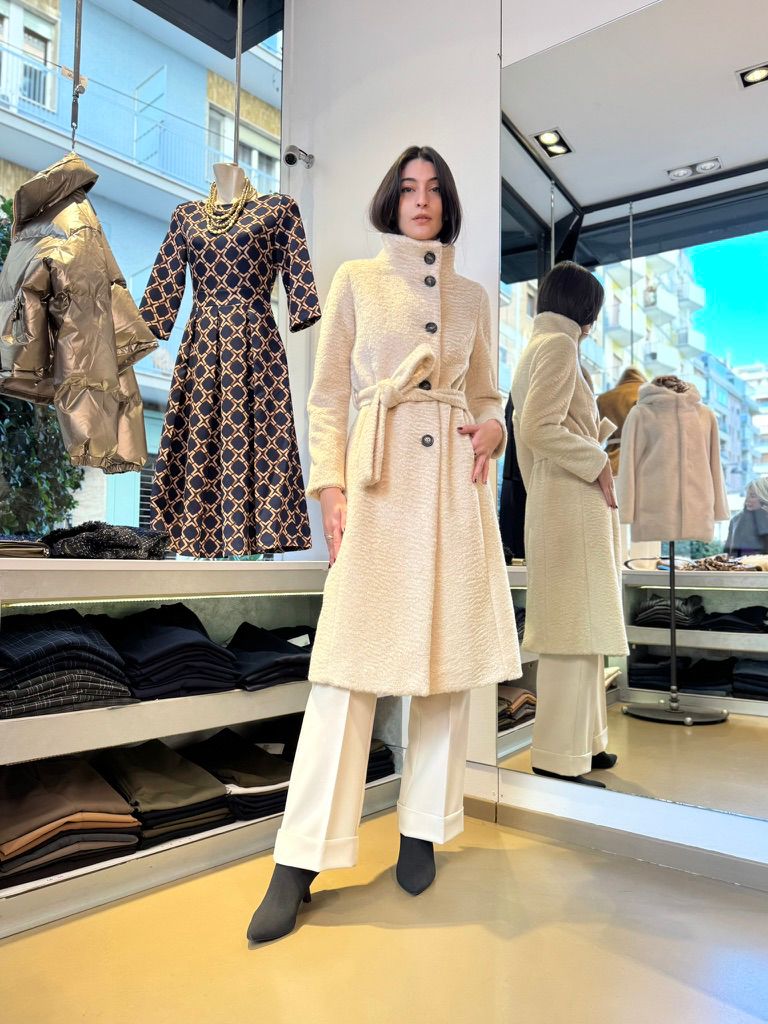Cappotto in tessuto effetto astrakan