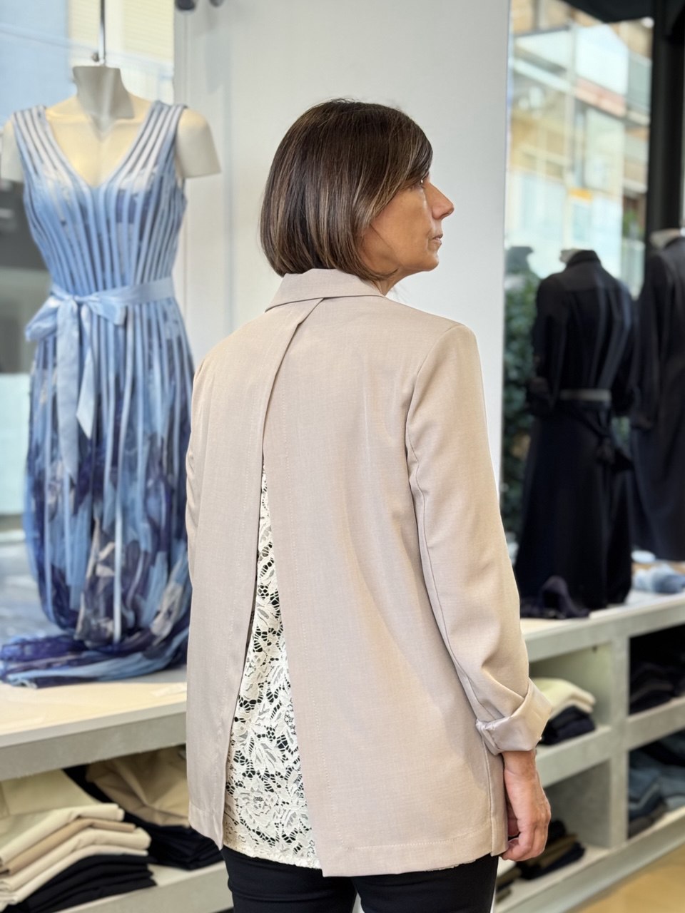 Giacca a blazer elegante con inserto in pizzo