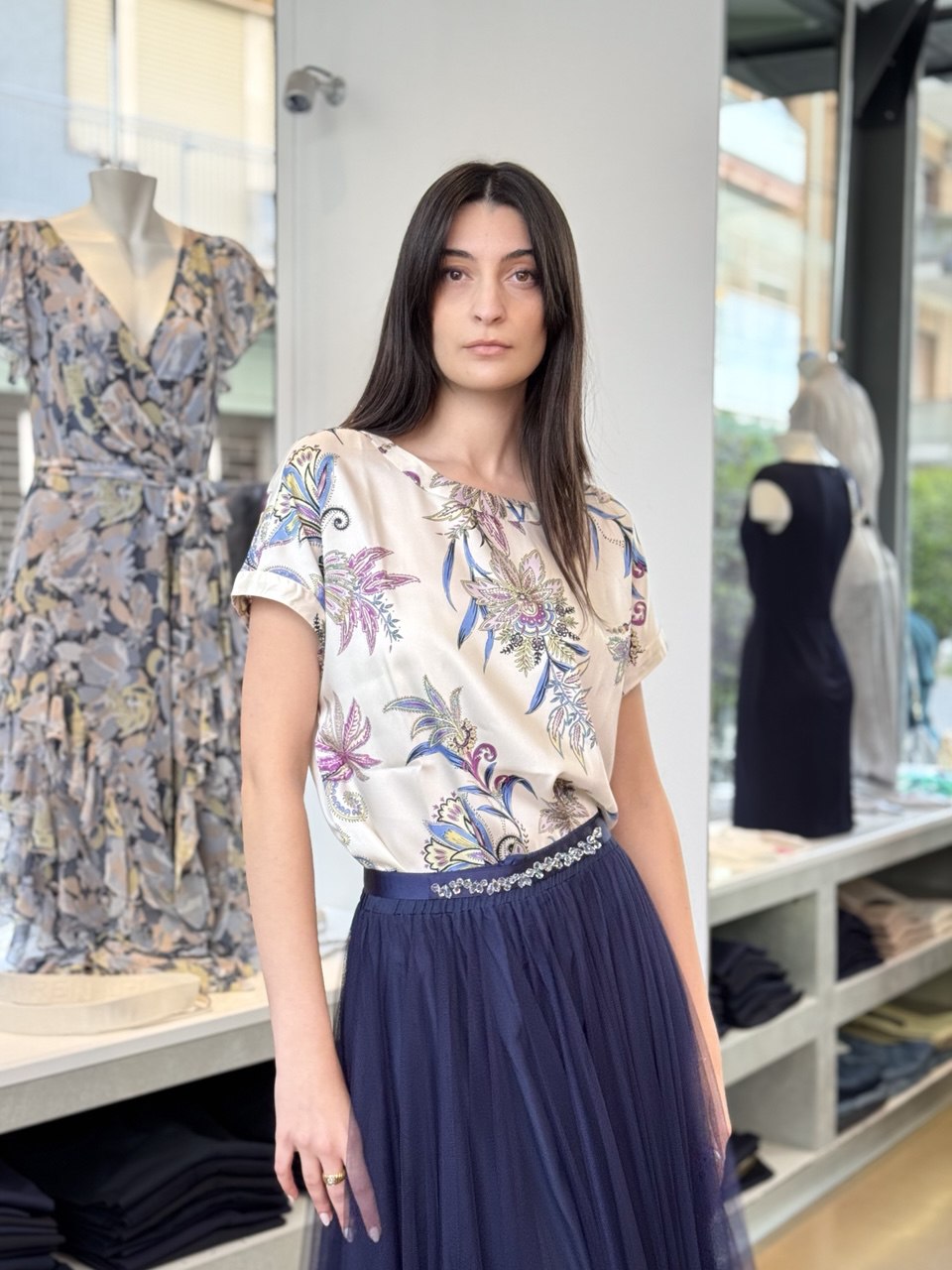 Blusa bianca in twill stampato