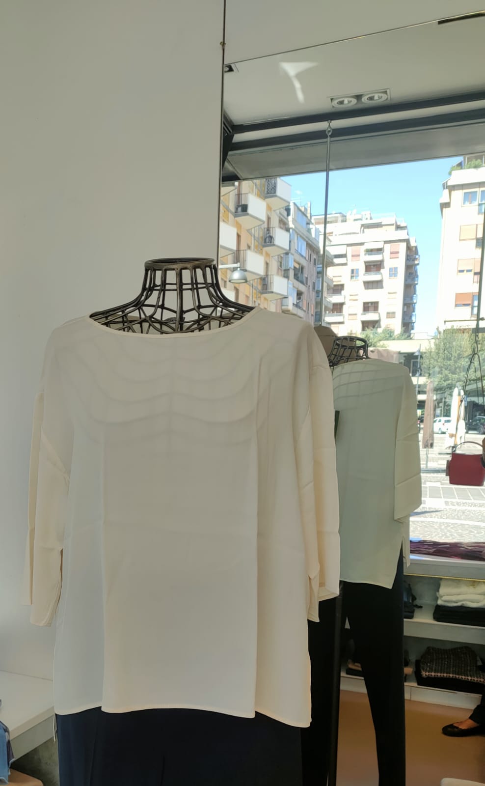 Blusa in misto seta con maniche a 3/4