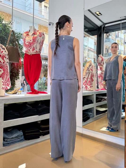 Completo Pantalone in tessuto effetto mano pesca - Grigio, Cammello