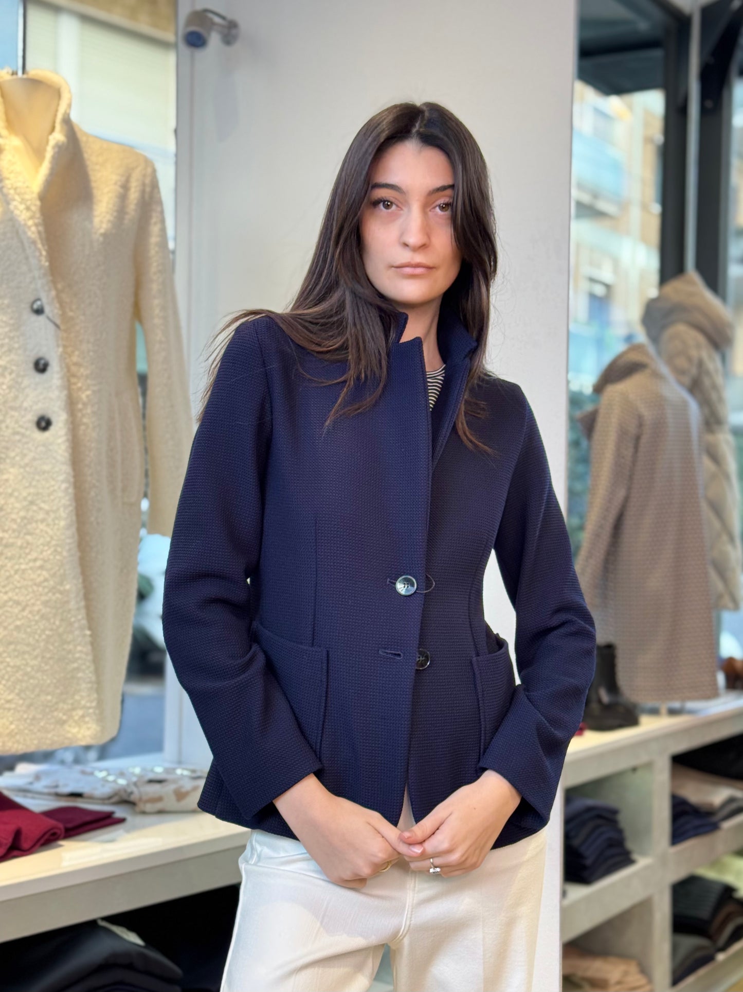 Two-button jacket - Blue or White