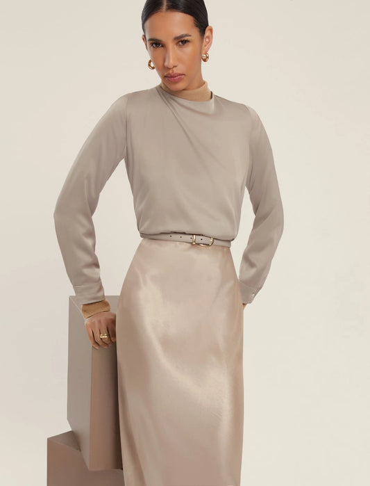 Blusa in raso stretch - Beige, Bianco o Ciclamino