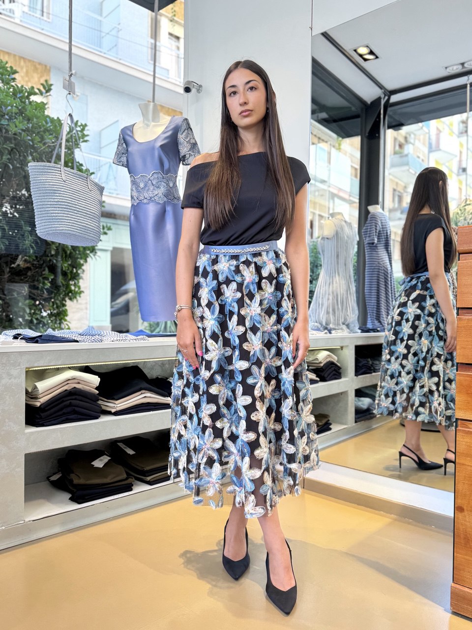 Gonna in Tulle con Fiori Applicati