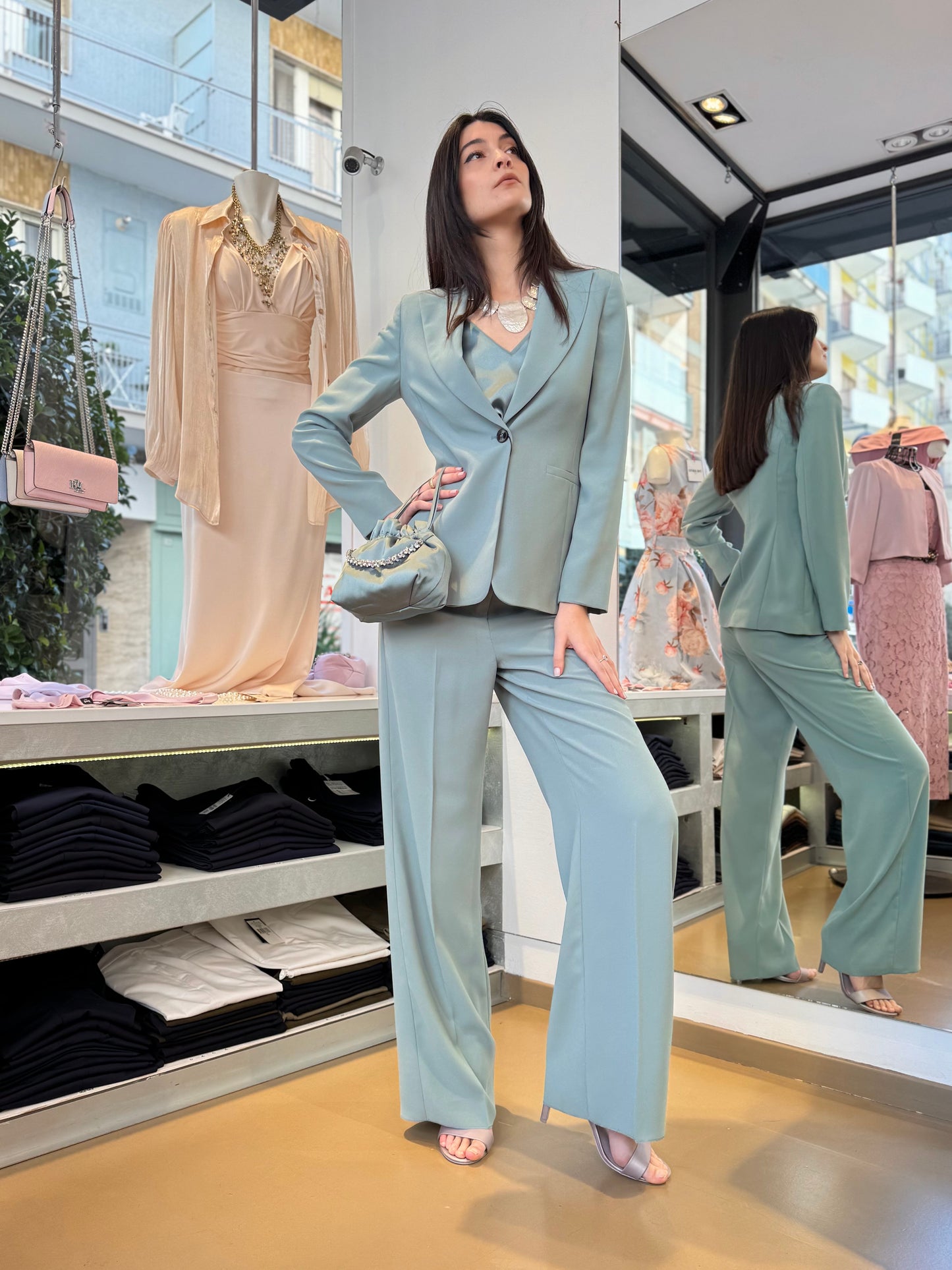 Tailleur pantalone in cady verde giada