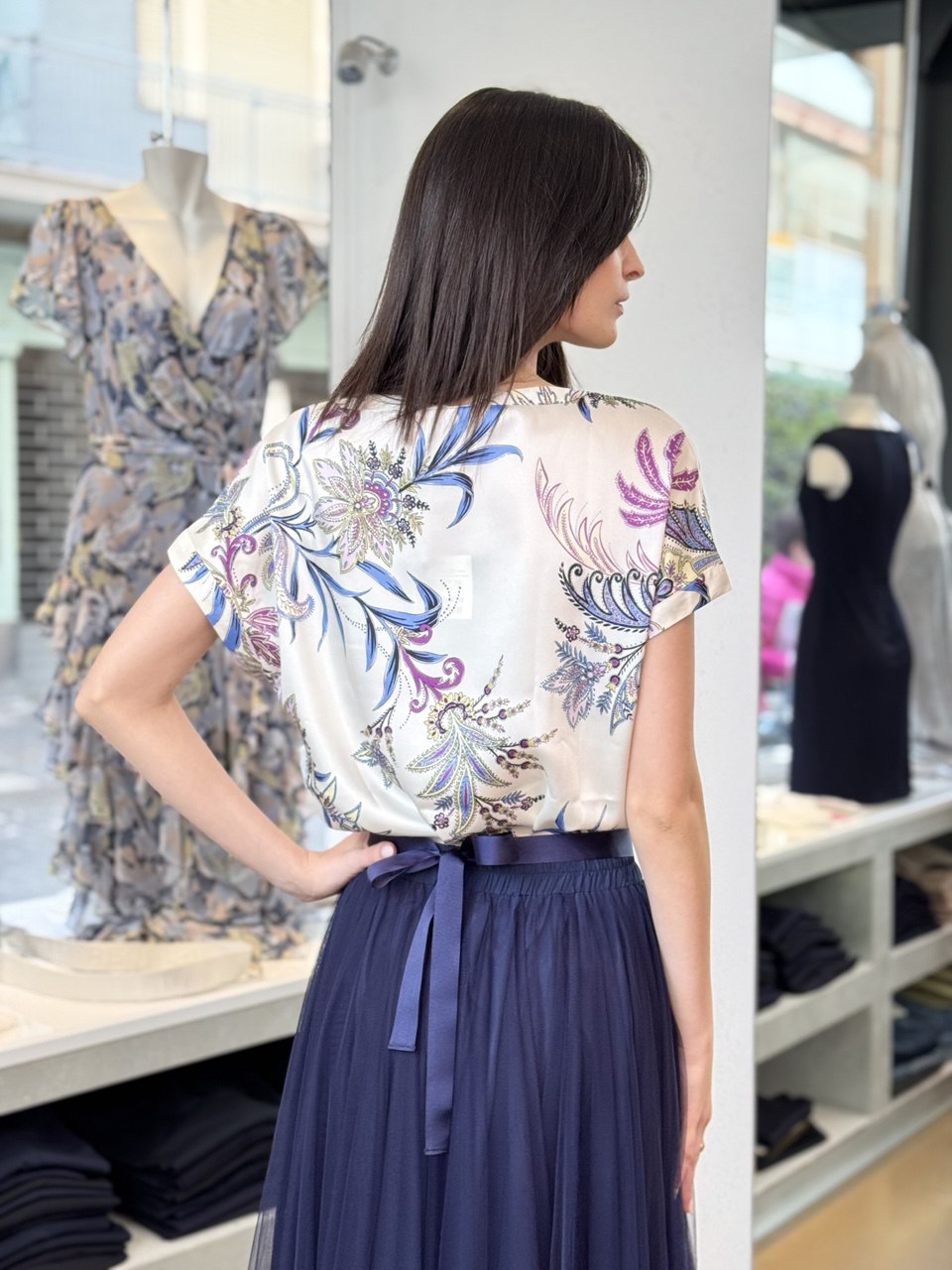 Blusa bianca in twill stampato
