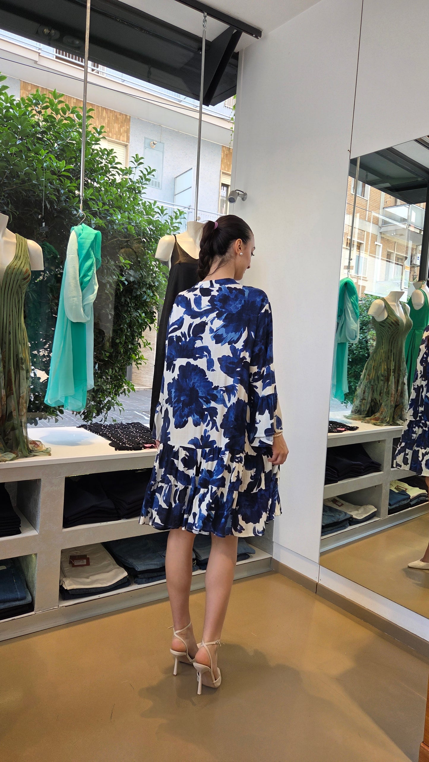 Abito Ampio a Balze - Stampa Floreale Blu e Bluette