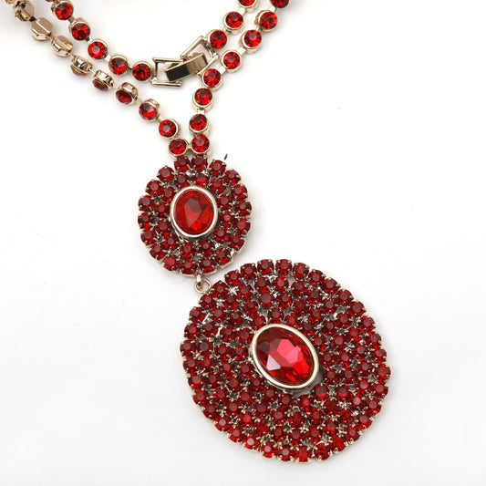 Collana lunga rossa in strass con doppio pendente