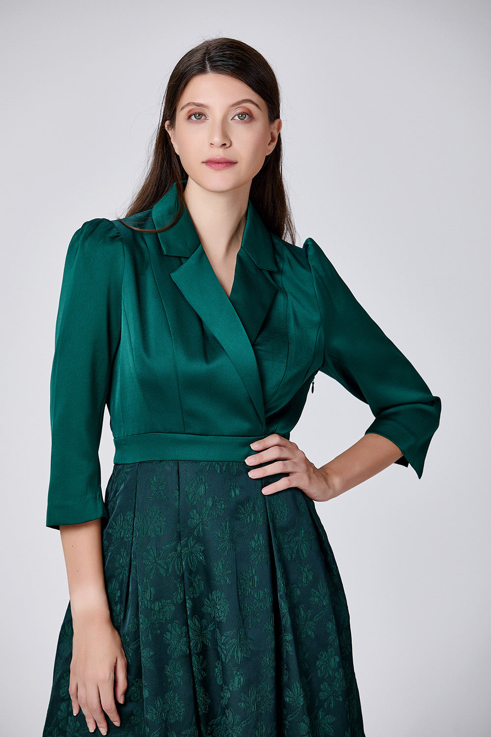 Abito con gonna morbida in broccato - Verde Abete