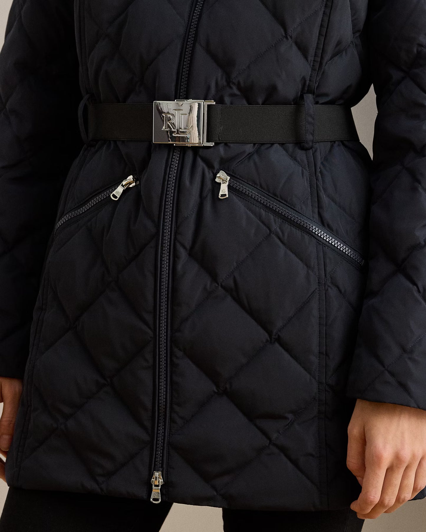 Piumino corto blu con collo ecologico staccabile