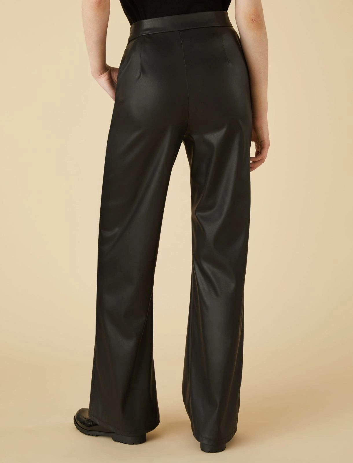 Pantaloni in jersey effetto pelle