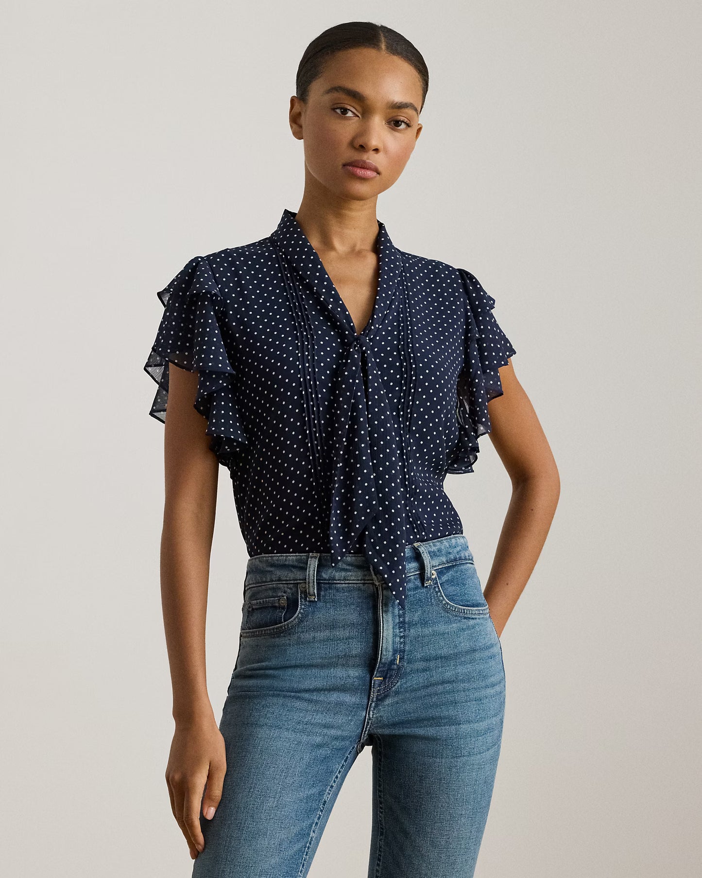 Blusa In Georgette A Pois Con Fiocco