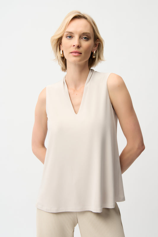 Top dritto in jersey effetto seta con scollo a V - Beige, Blu, Bianco, Nero