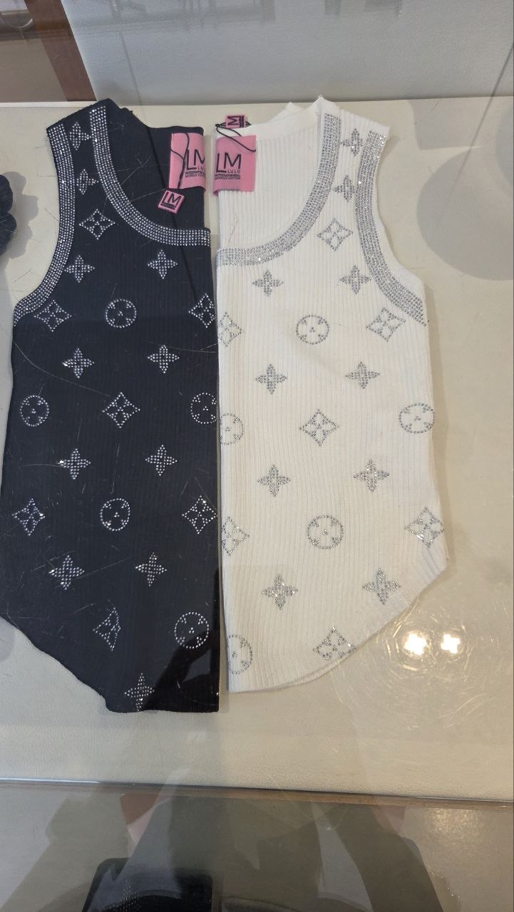 Top a costine con strass - Bianco o Nero