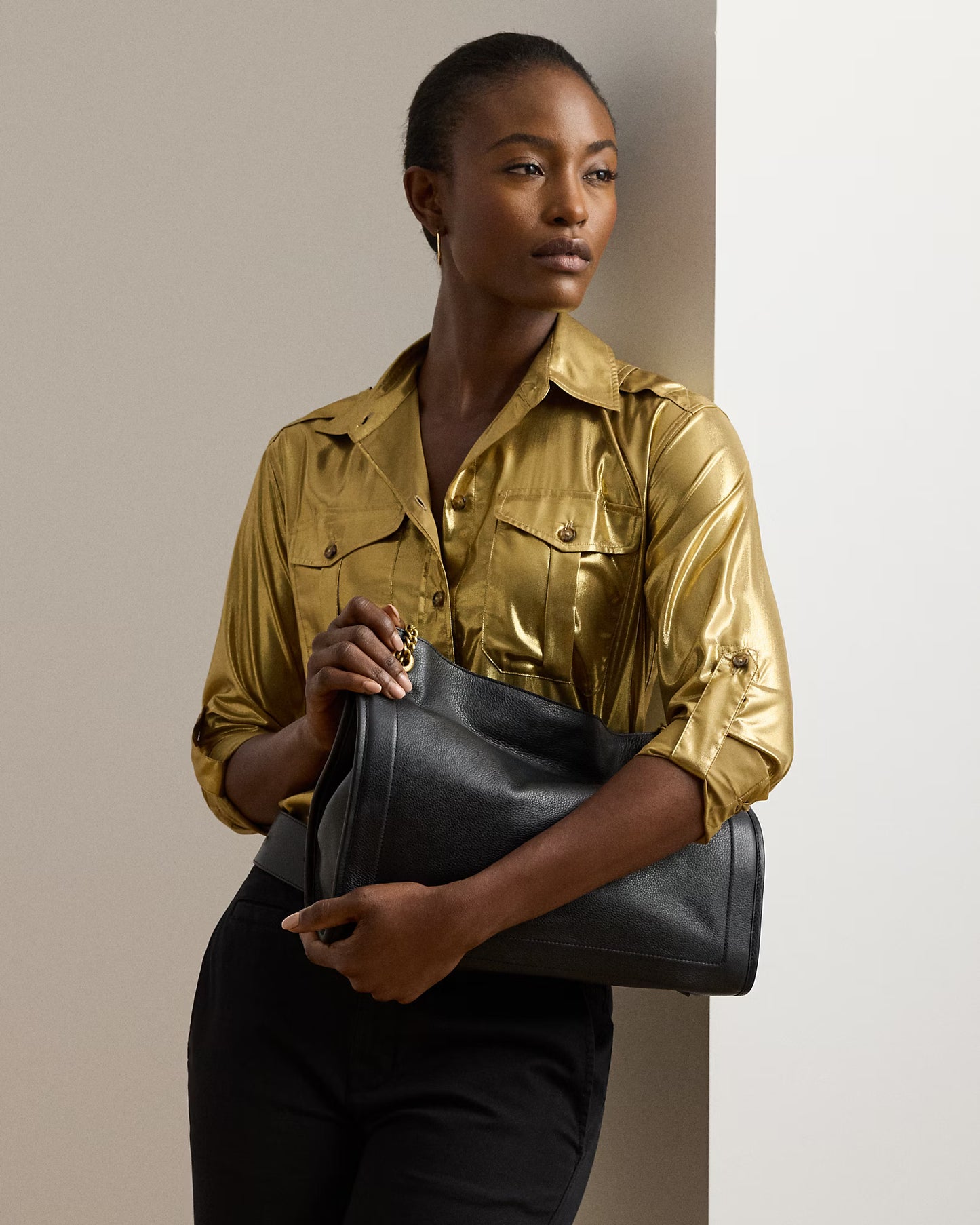 Borsa tote nera grande in pelle martellata