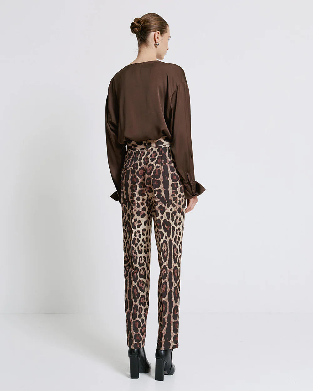 Pantaloni a Gamba Dritta con Stampa Leopardo