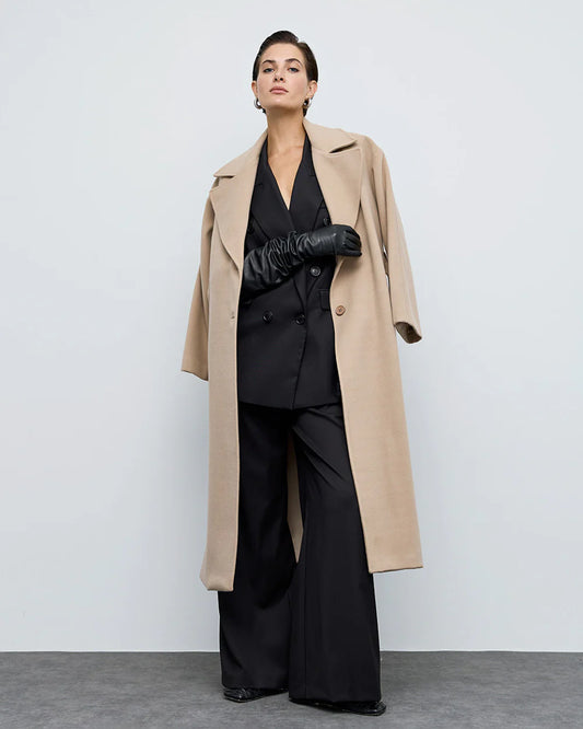 Cappotto a Vestaglia con Bottoni e Spacchi Laterali