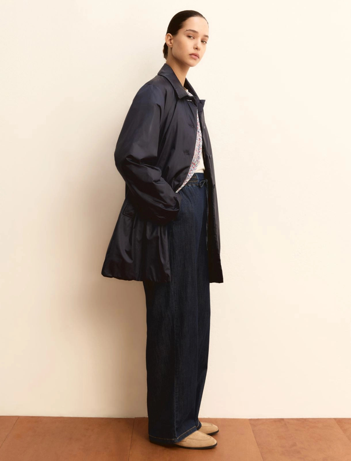 Jeans a Gamba Larga in Denim Leggerissimo
