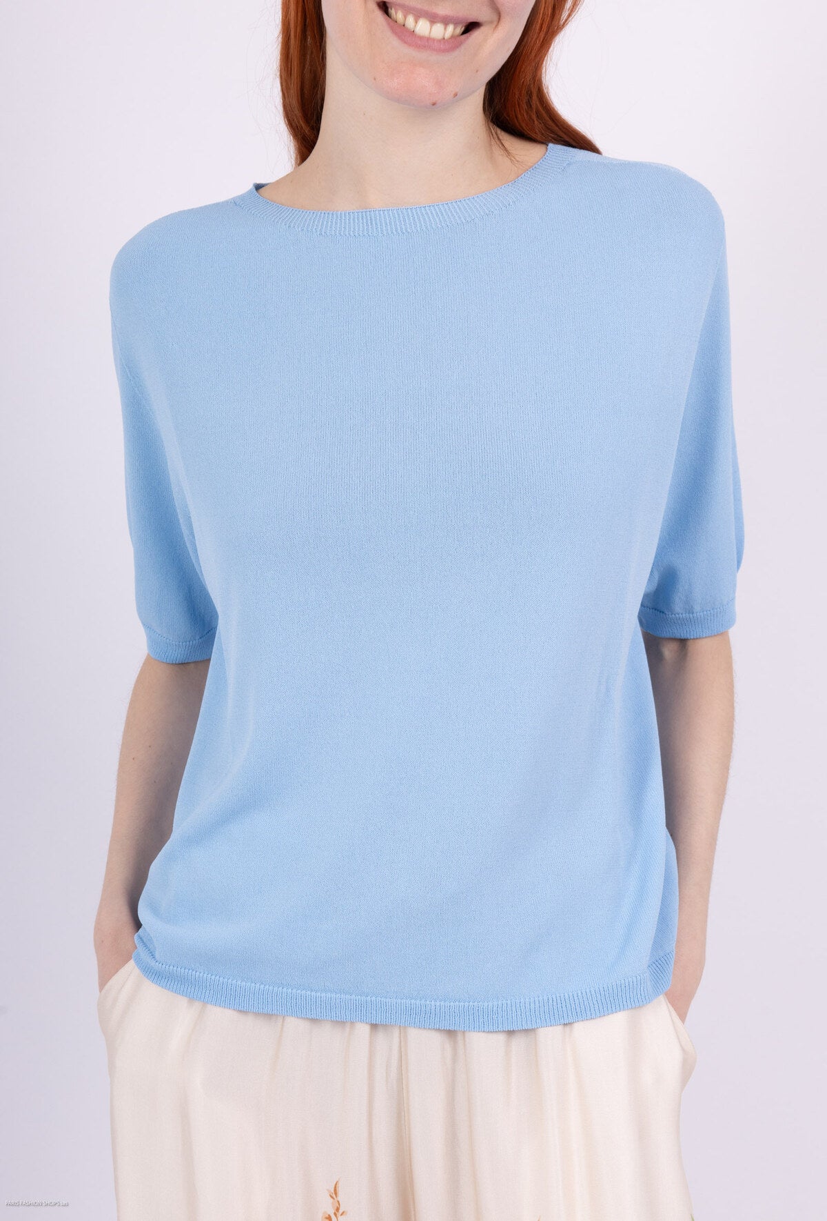 Maglia a Girocollo con Maniche Corte - Beige, Blu o Celeste