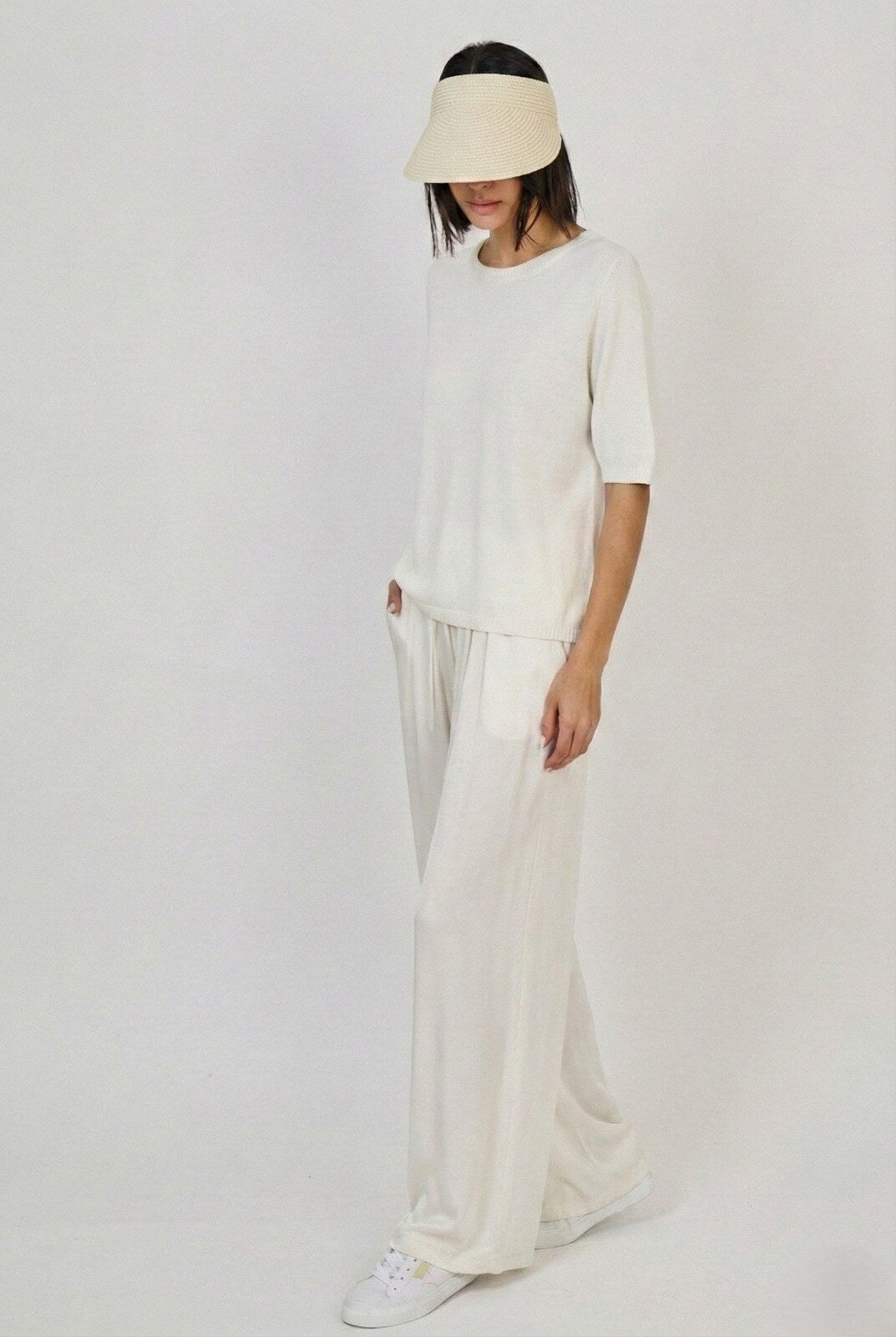 Maglia a Girocollo con Maniche Corte - Beige, Blu o Celeste