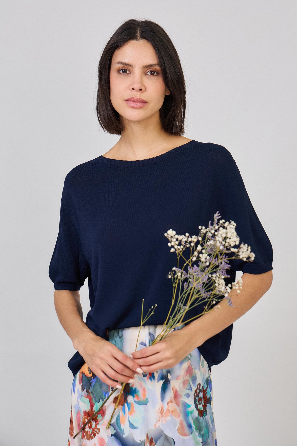 Maglia a Girocollo con Maniche Corte - Beige, Blu o Celeste