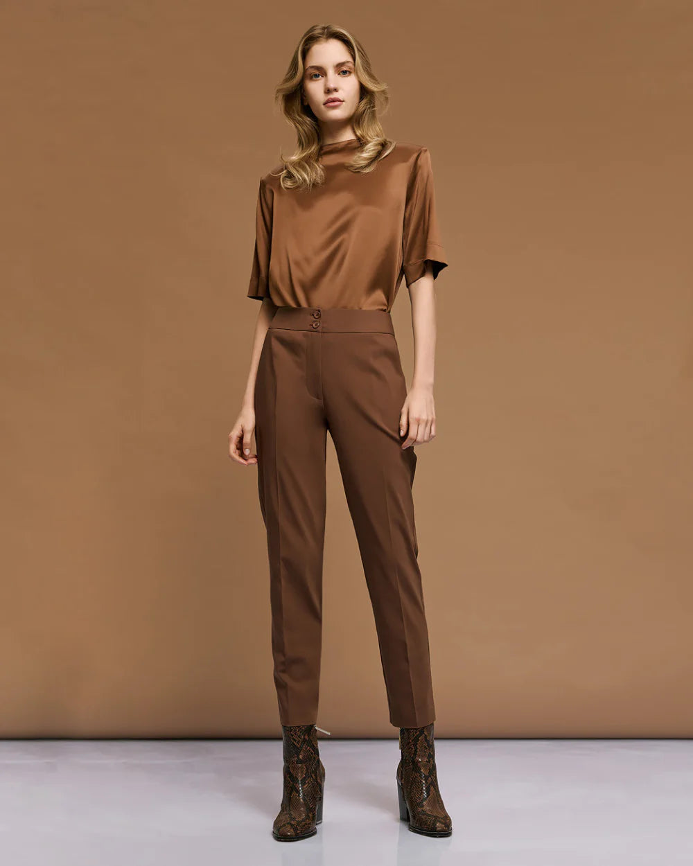 Slim-fit trousers
