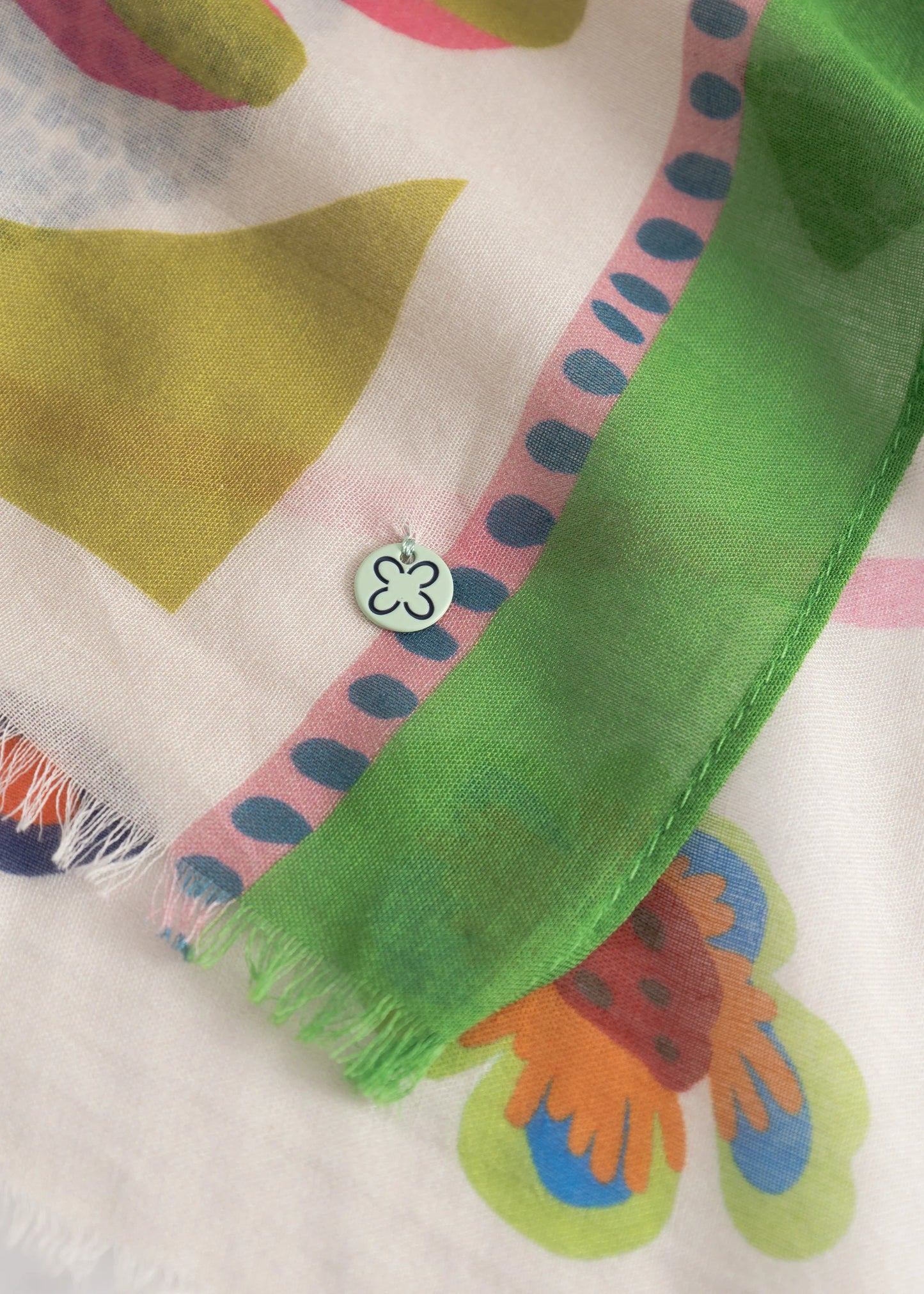 Sciarpa Rettangolare Soft-Touch: Edizione "Self Love"