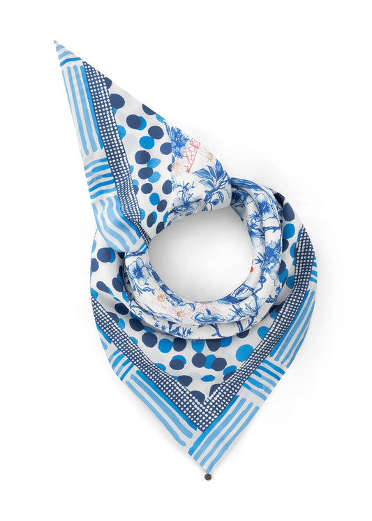 Foulard Triangolare in Seta Pura – Edizione Limitata "Parisian Chic"