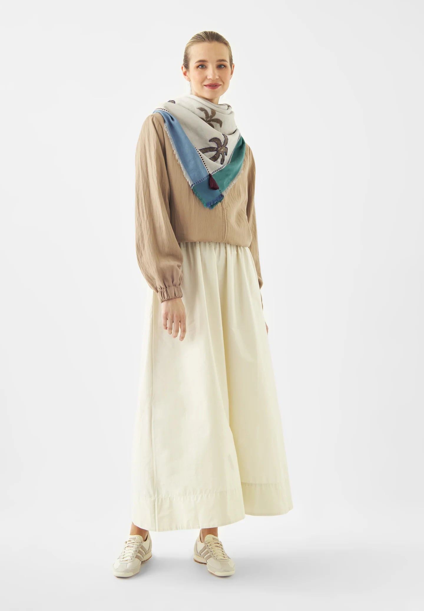 Sciarpa Quadrata in Tessuto jacquard in misto cotone con motivi a palme