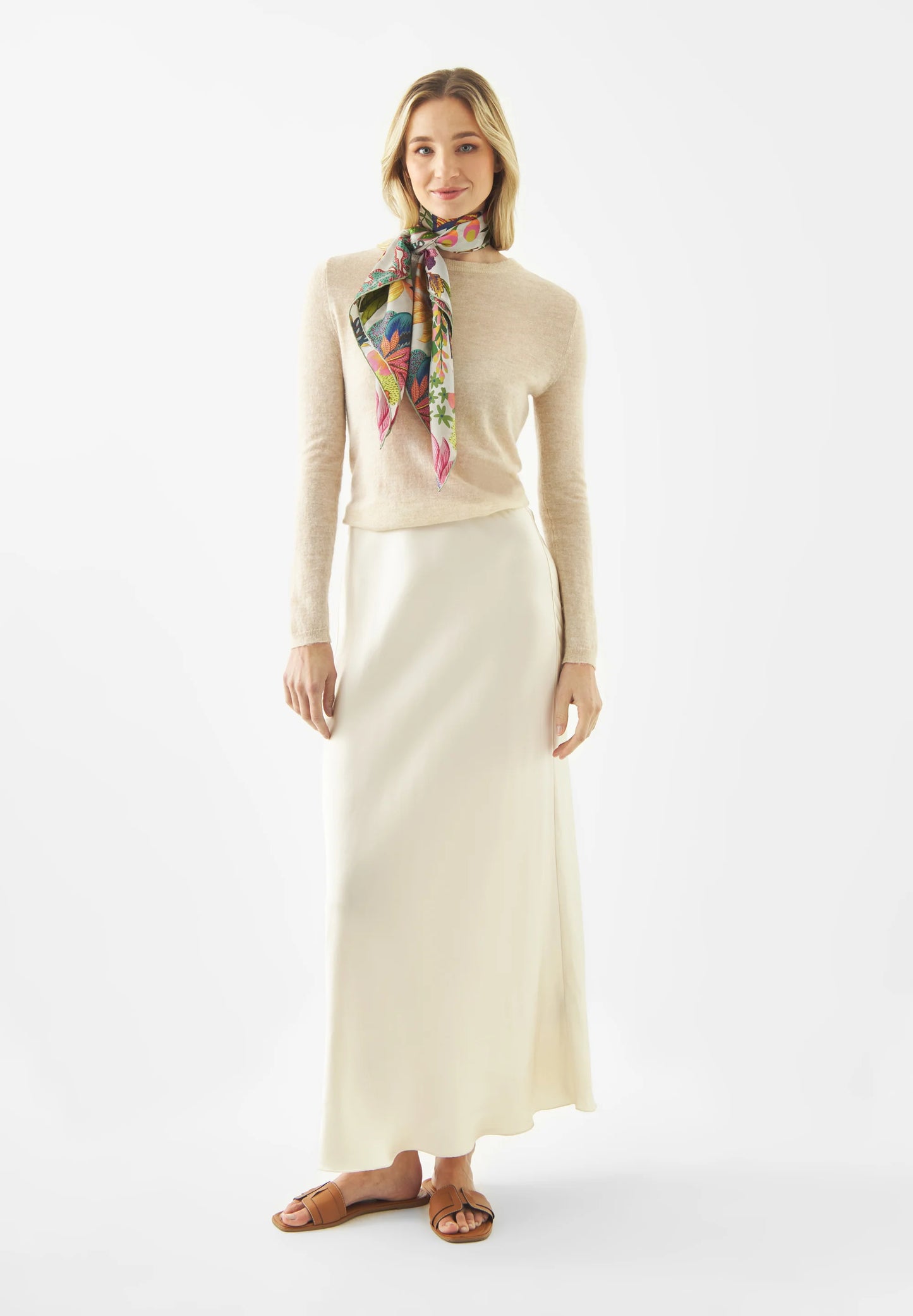 Foulard Quadrato 100% Seta – Maxi Fantasia Floreale Multicolor