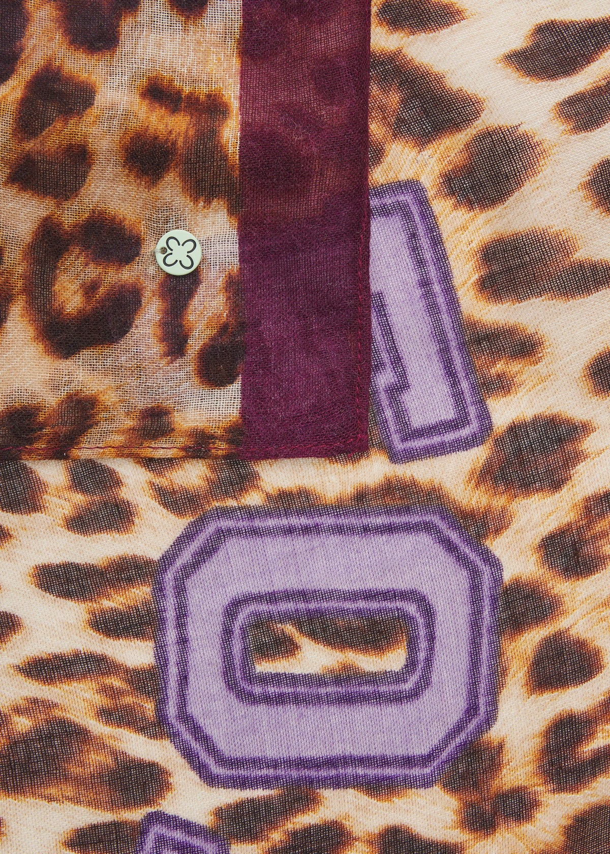 Sciarpa con Stampa Leopardo e scritta "ALWAYS FOREVER"