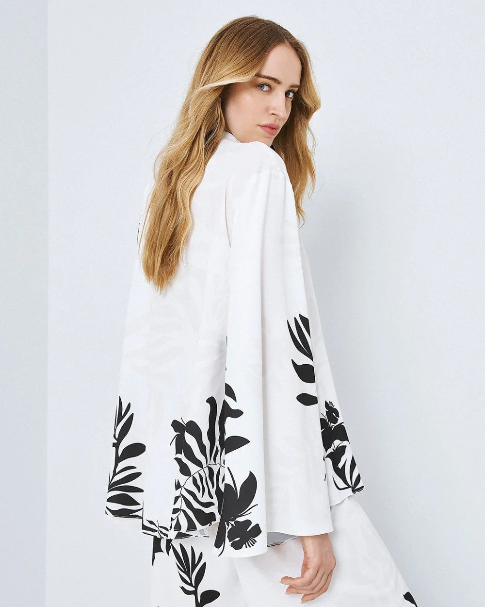 Floral Print Tunic Shirt - White and Blue