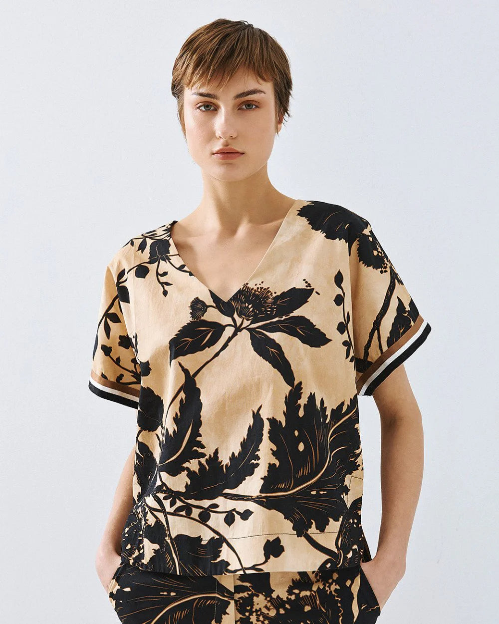 Blusa in Cotone con Scollo a V e Dettaglio a Righe