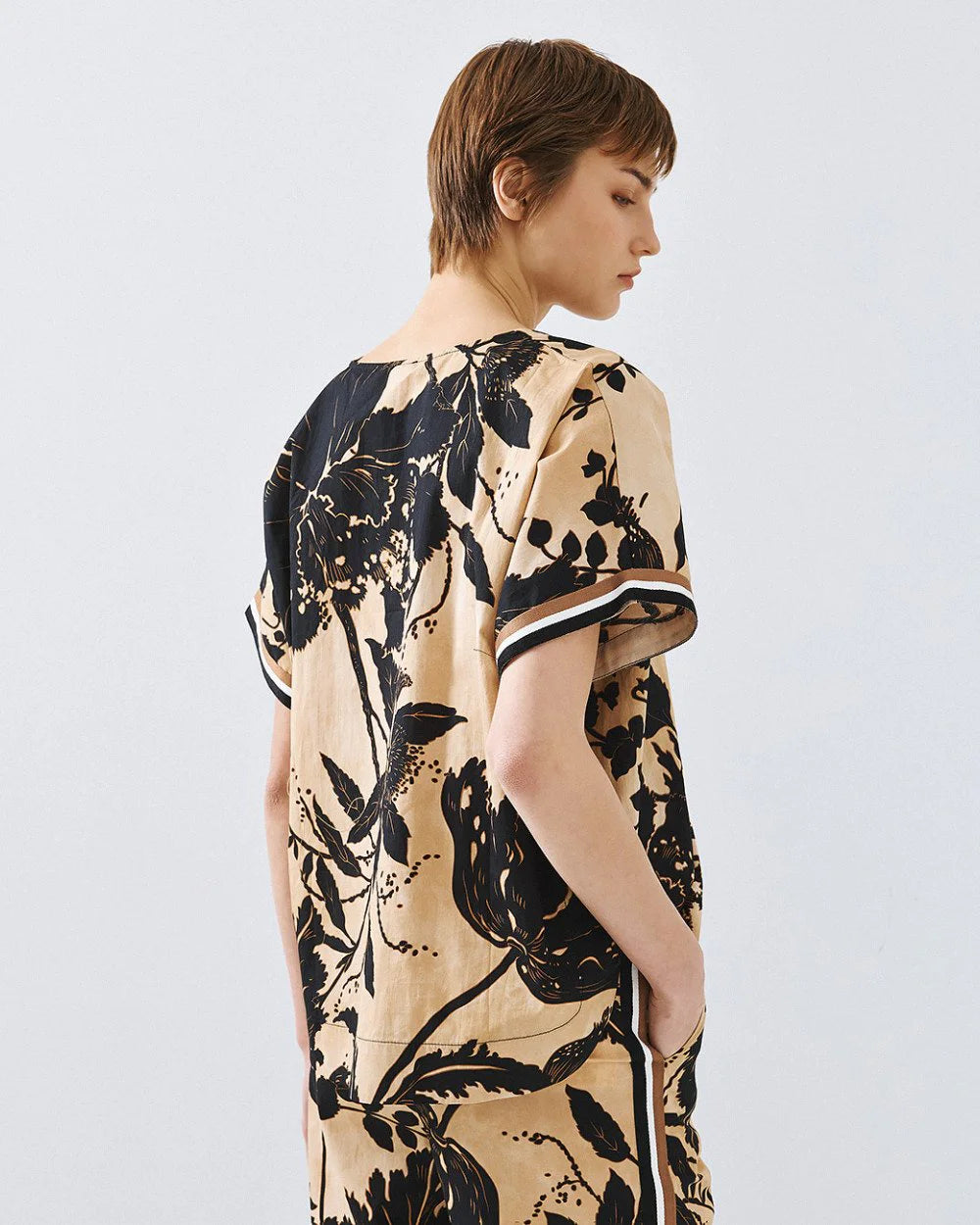 Blusa in Cotone con Scollo a V e Dettaglio a Righe