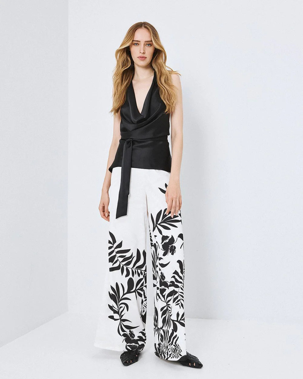 Floral Print Trousers - White and Blue