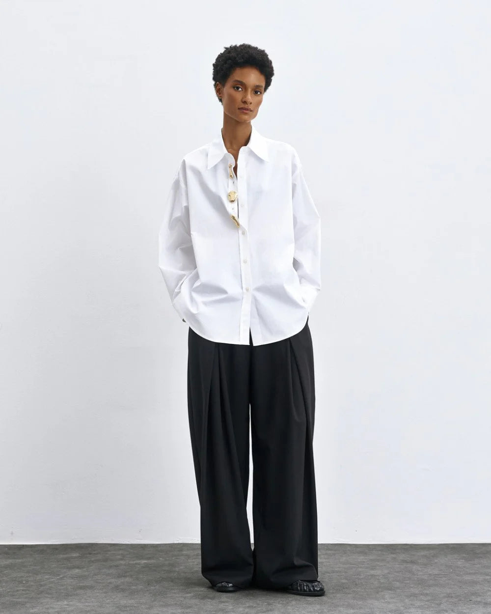 Camicia Oversize in Cotone con Spille Removibili - Nero, Bianco