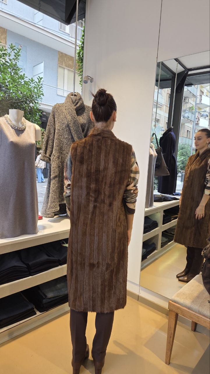 Gilet Lungo Reversibile in Finto Visone - Avorio