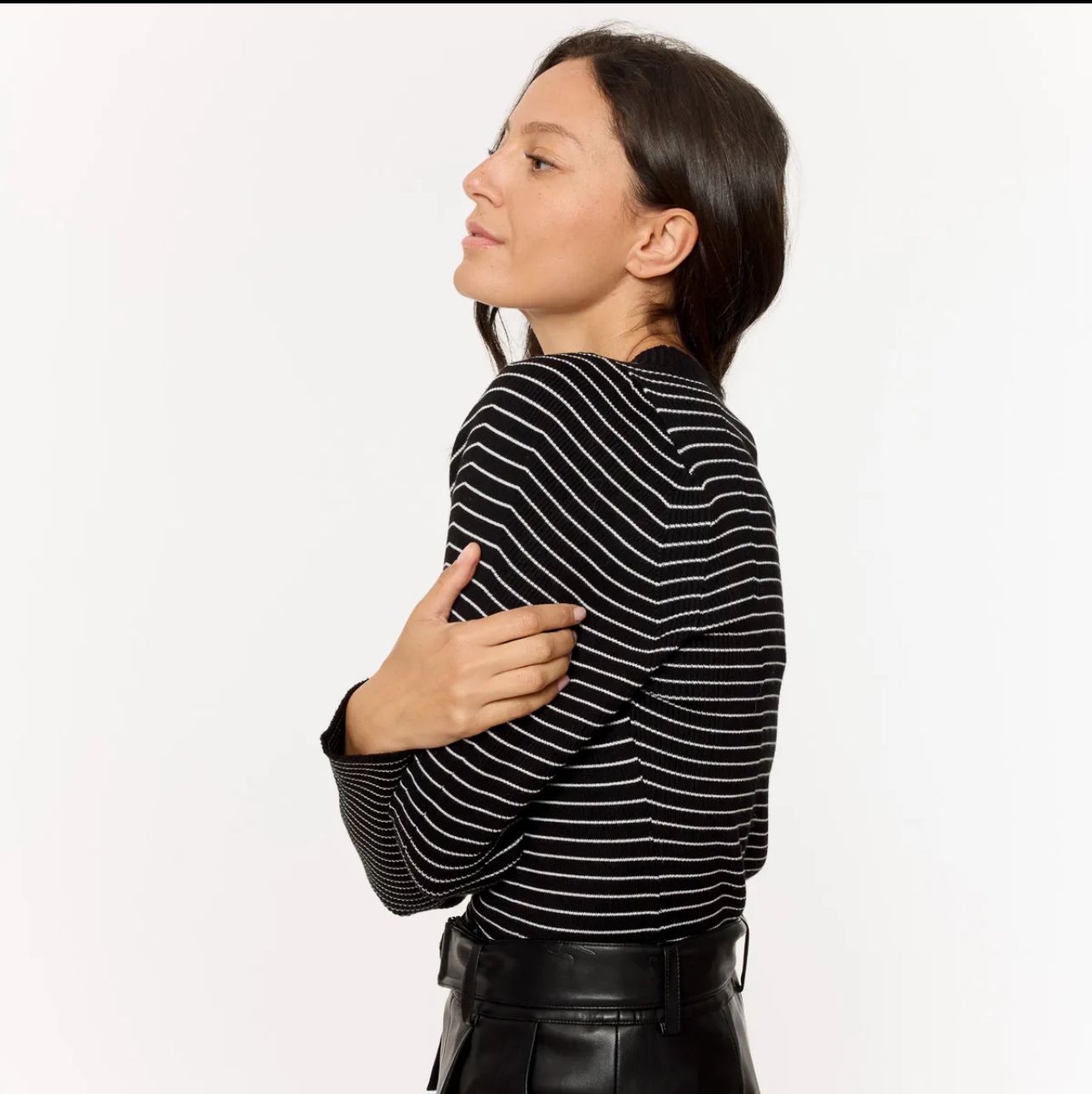Maglia a righe nero e bianco