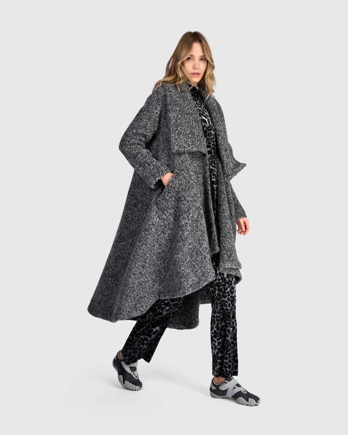 Cappotto Asimmetrico in Grigio Melange